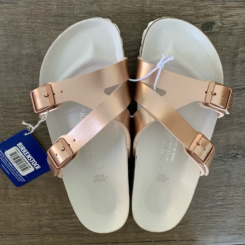 Birkenstock metallic Rose copper 2 buckle sandals size 36 (US 5-5.5)